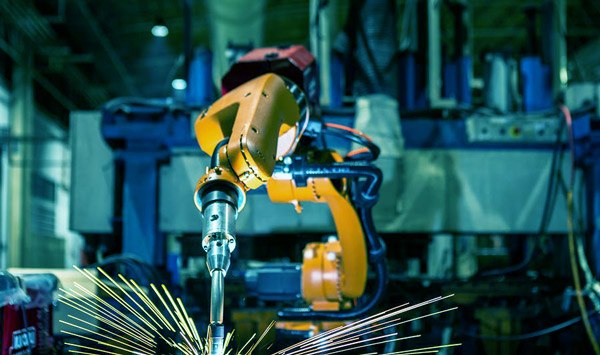 現(xiàn)代工業(yè)制造中激光設(shè)備的自動化應(yīng)用